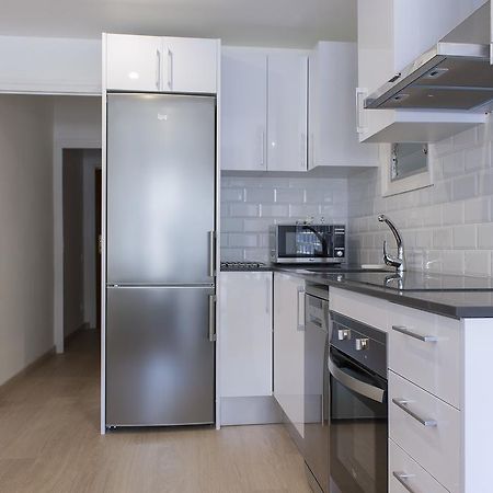 Flateli Roger 6 Lägenhet Barcelona Exteriör bild